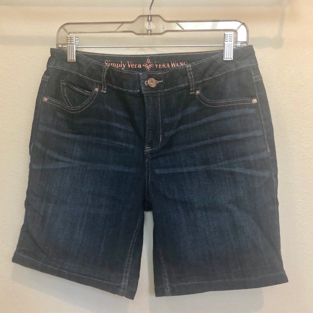 Vera Wang Bermuda jean shorts